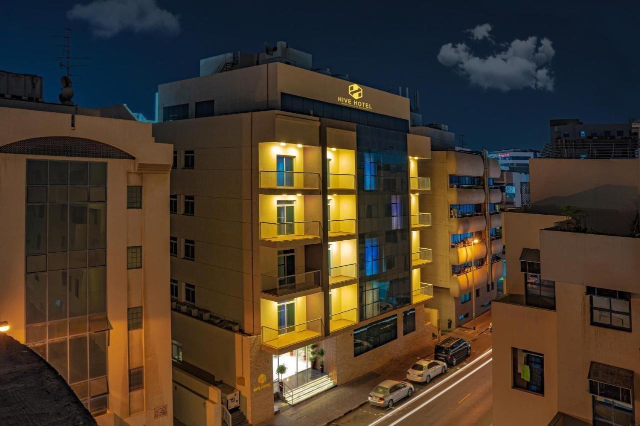 Raha Grand Hotel Dubái Exterior foto